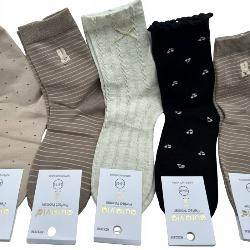 Skarpetki Damskie bawełniane kolory 5 par rozmiar 35-38/38-41 Aura.via